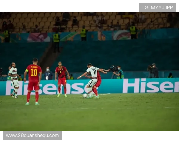 欧洲杯战报：焦点对决引爆赛场球迷激情与热议瞬间